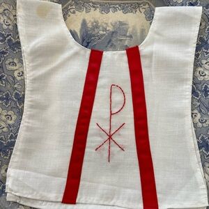 Vintage Sacred Heart Baptismal Bib